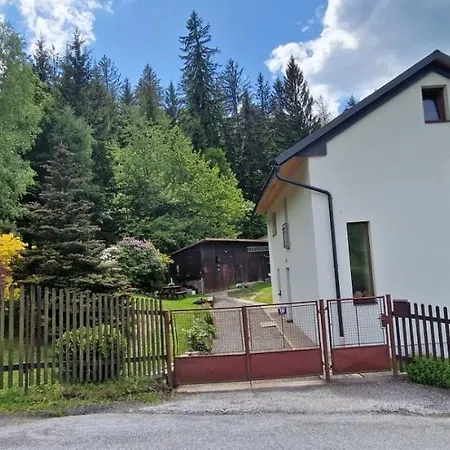 Apartment Chalupa Rochlitz S Horkym Koupacim Sudem Rokytnice nad Jizerou