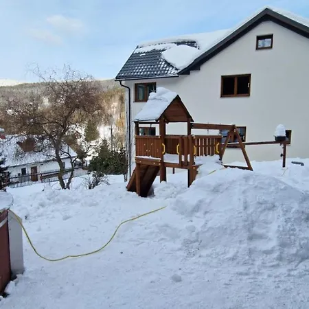 Chalupa Rochlitz S Horkym Koupacim Sudem * Rokytnice nad Jizerou